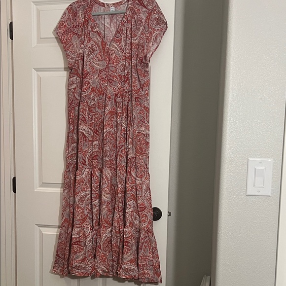 Old Navy Red Paisley Maxi Dress - L - Picture 1 of 7